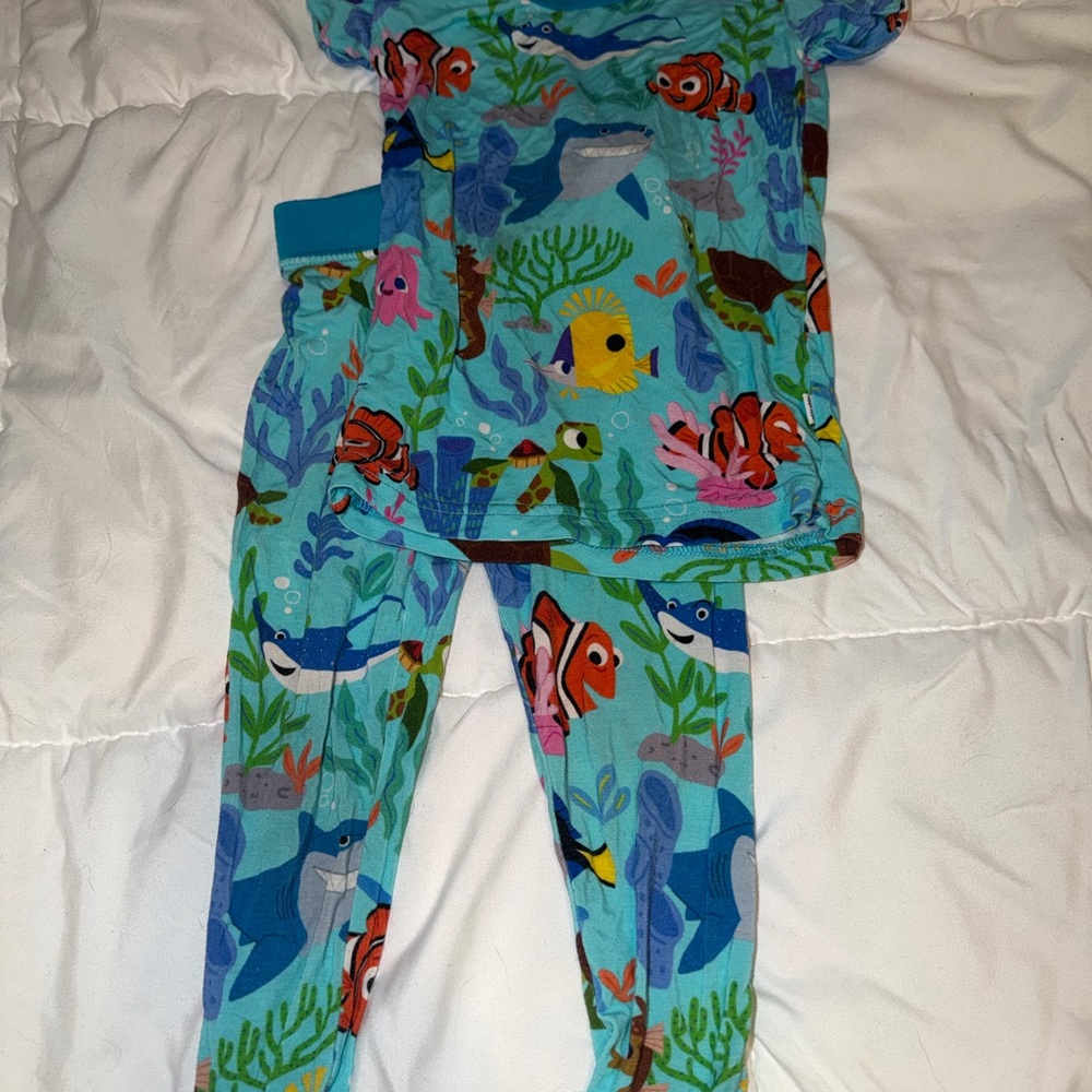 Little Sleepies 12-18 month Finding Nemo